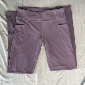 Girls Athleta active workout wear leggings